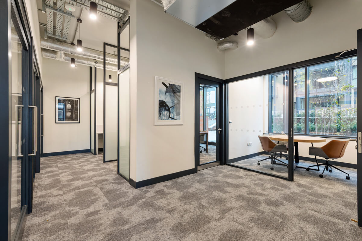 The Davitt - Business Centre Pods & Meeting Rooms